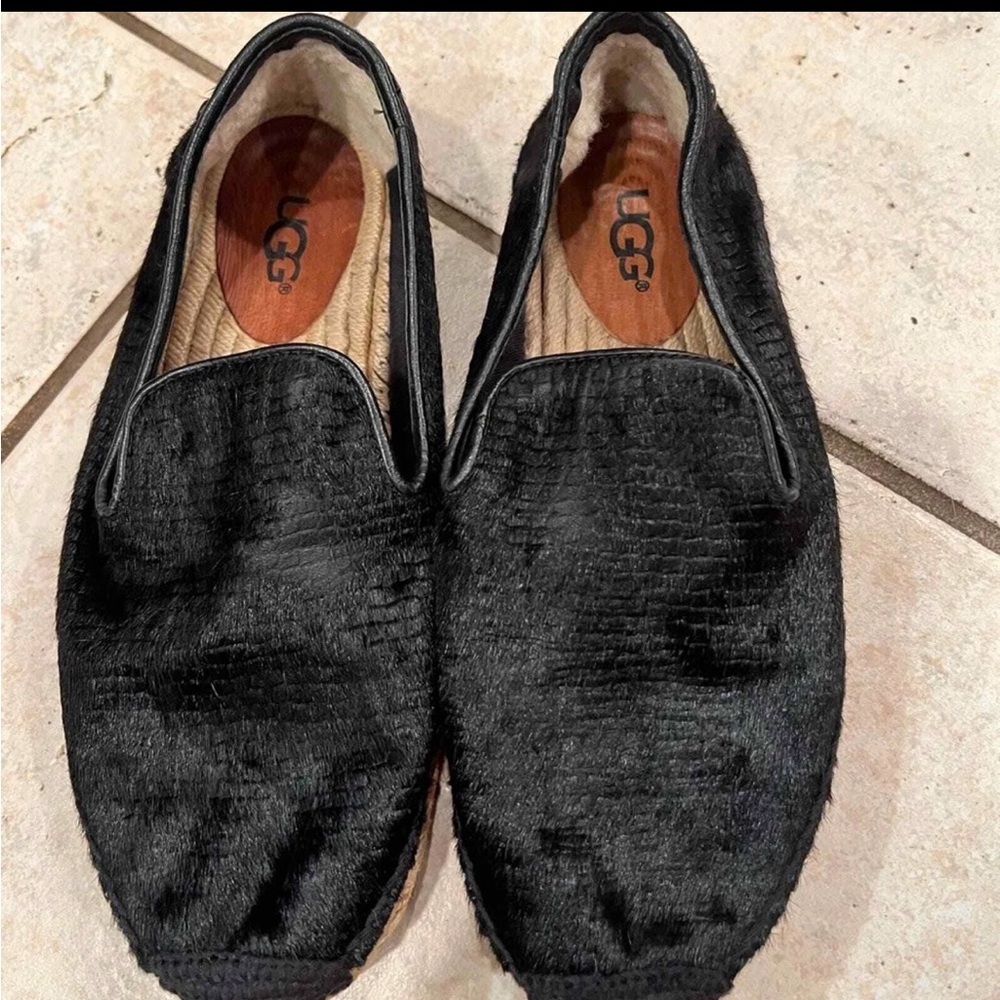 Ugg black sandrinne calf hair scales loafer size 9 - Picture 1 of 7